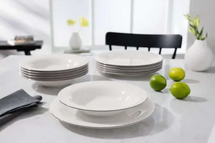 Black Lines Flat Plate 27cm - Image 2